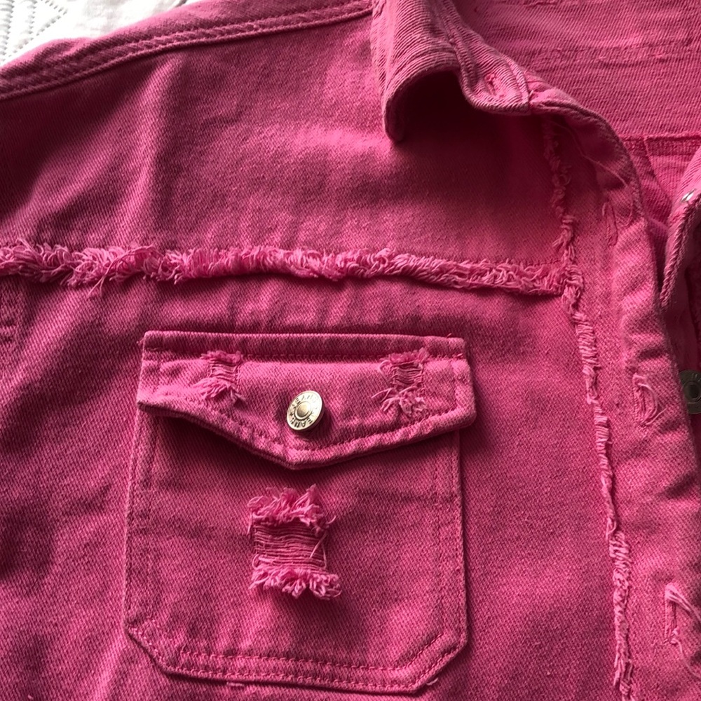 Women’s Oversize Frayed Lightweight Denim Jacket Size XL.  Bubble gum pink. - Picture 14 of 17